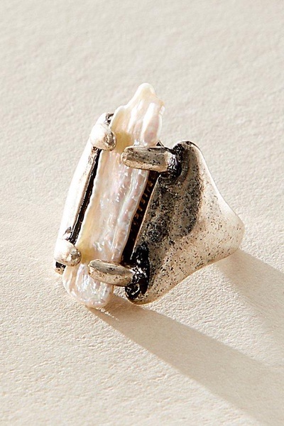 Clasped Pearl Ring