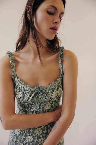 Lucinda Lace Midi Dress