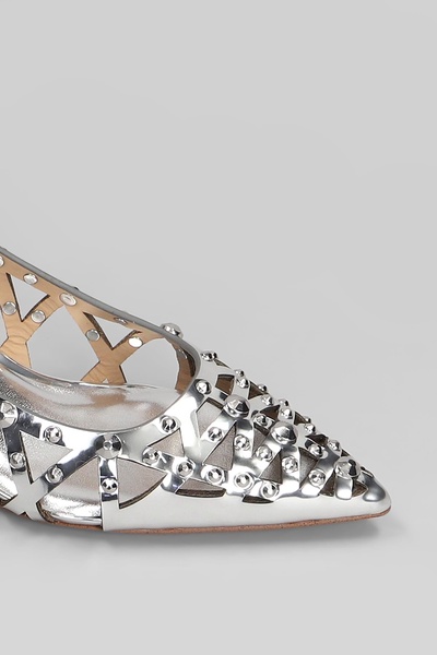 Bizarre Pumps In Silver Leather