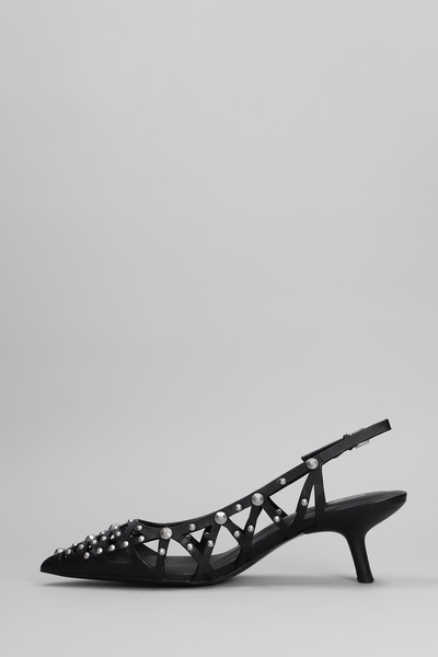 Bizarre Pumps In Black Leather