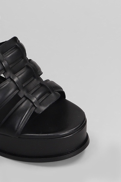 Mina Sandals In Black Leather