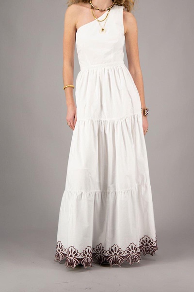 Leonor In White Cotton With Cut-out Flowers