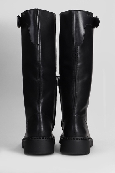 Mandeville Low Heels Boots In Black Leather