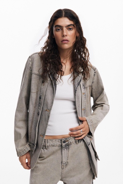 Women's Distressed denim blazer
