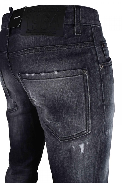 Dsquared2 Men Skater Jean