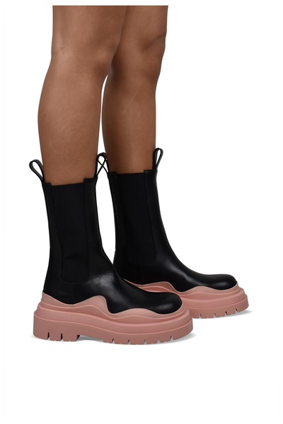 Bottega Veneta Women Chelsea Tire Boots