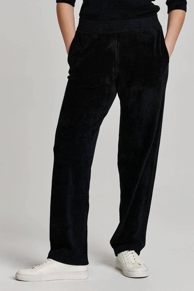 carson tapered pants in black