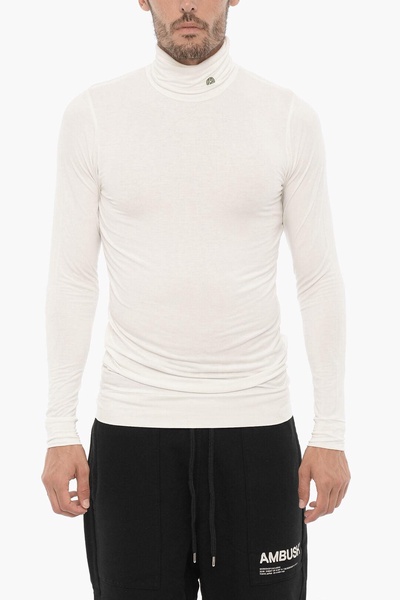 lightweight turtleneck sweater