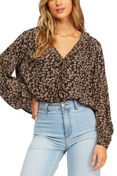 meant to be top blouse in off black