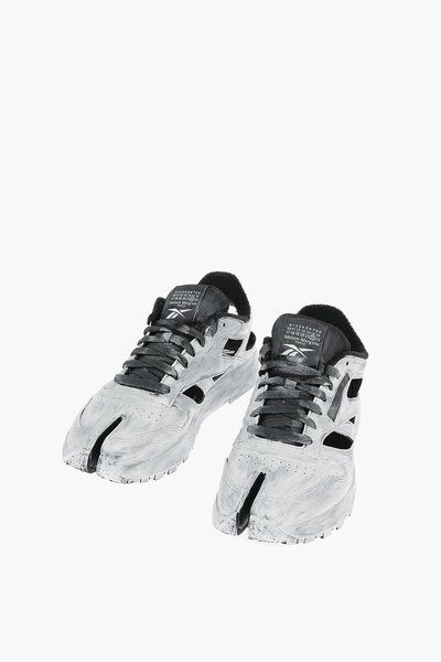 reebok paint effect leather tabi sneakers with cutout