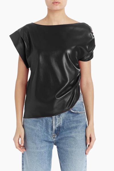 elroy in black