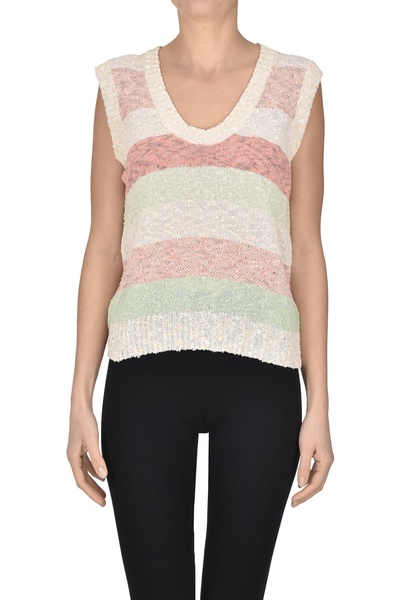 Textured knit gilet