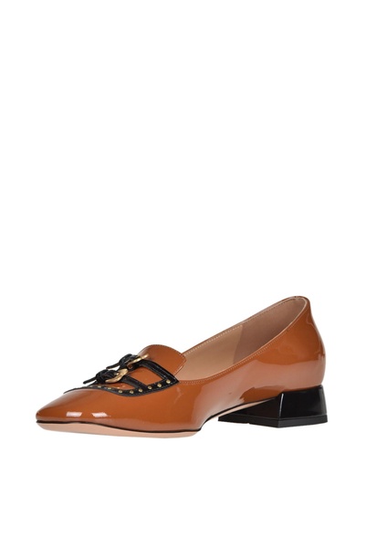 Patent leather mocassins