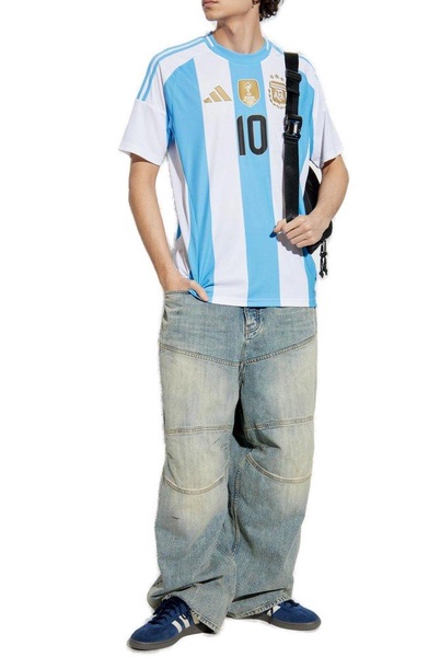 ADIDAS Originals T-shirt with the emblem of the Argentina national team