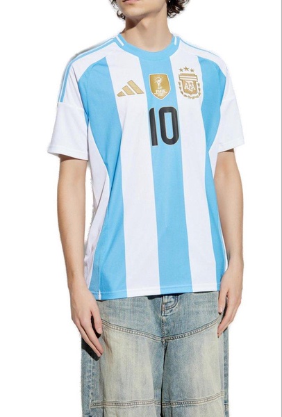 ADIDAS Originals T-shirt with the emblem of the Argentina national team