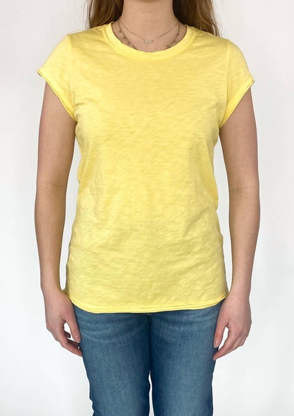 trudy crew neck tee in yellow