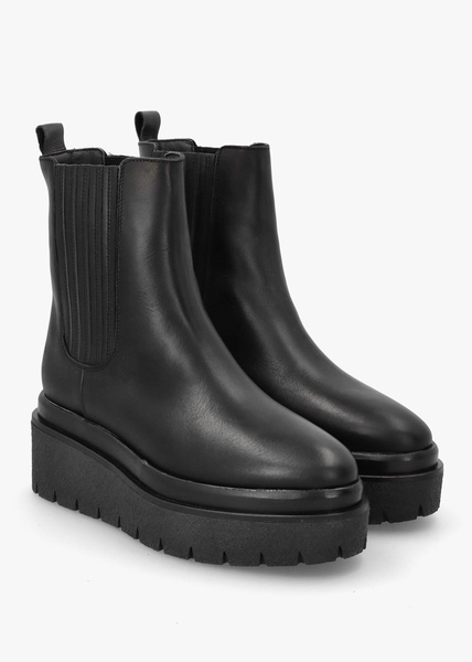 Alpie Black Leather Crepe Sole Chelsea Boots