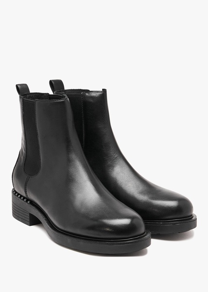 Fancy Black Leather Chelsea Boots