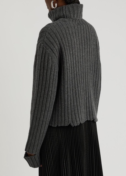 Ribbed wool-blend jumper
