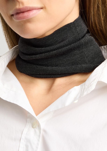 Ribbed wool snood 
