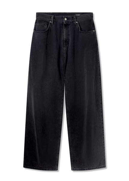 Embroidered Relaxed Jeans