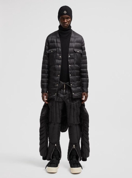 Black Down Jacket with Logo Patch on the Sleeve and Snap Buttons in Tech Fabric Man