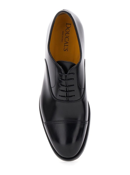 Black Oxford Shoes With Five Holes In Smooth Leather Man
