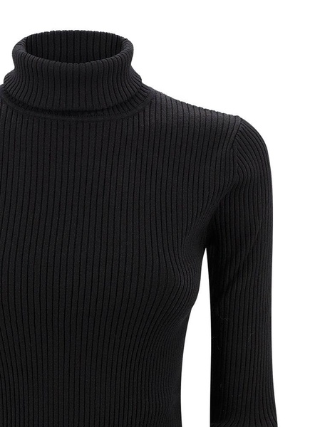 Cut-out Jumper
