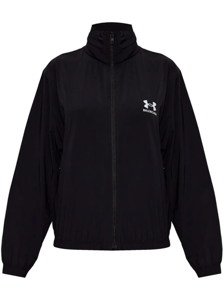 Jacket with hood hidden in collar