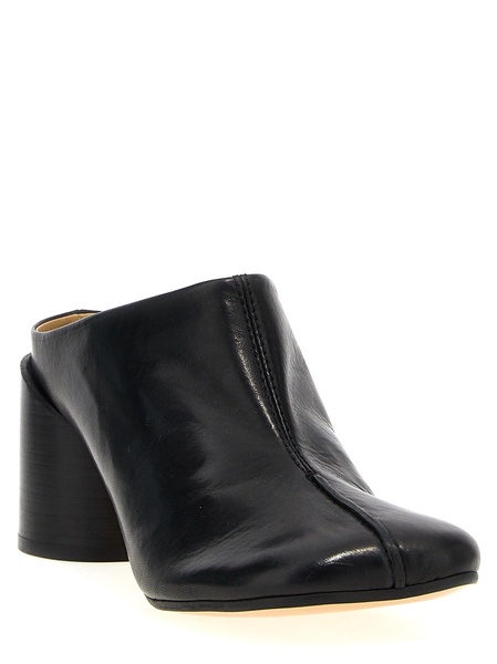 Anatomic Pumps Black