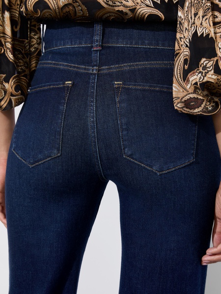 BEAUTIFUL JEAN