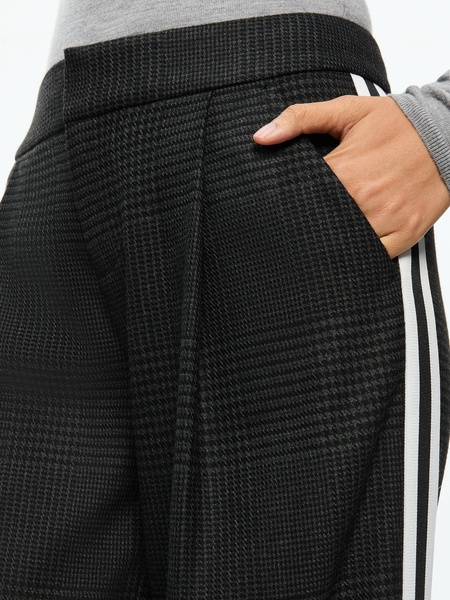 ERIC PANT WITH SIDE STRIPE