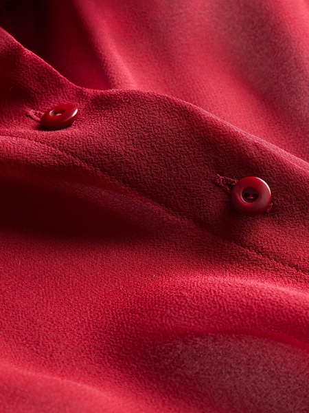 ROANNE BUTTON DOWN