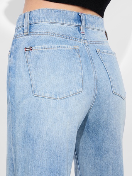 WEEZY SLIT JEAN