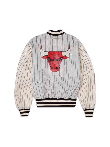 CHICAGO BULLS X ALPHA X NEW ERA L-2B BOMBER JACKET