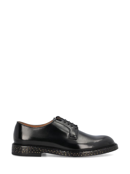 Doucal's Low Shoes