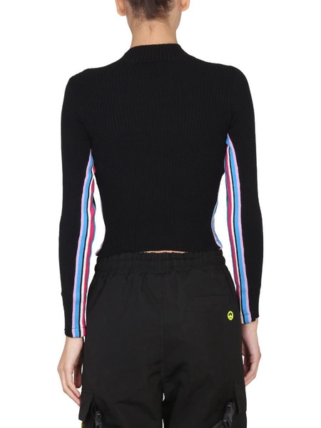 Barrow Top With Logo And Colored Bands