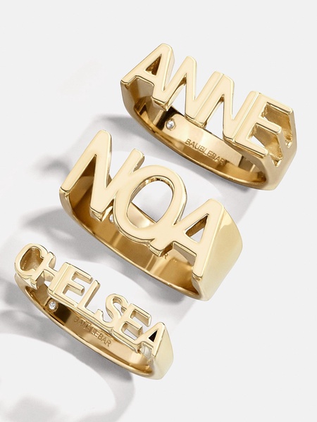 18K Gold Custom Fineline Nameplate Ring