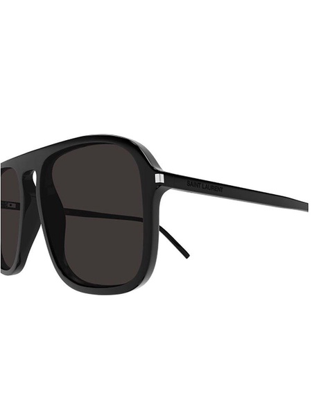 SL 590 Sunglasses