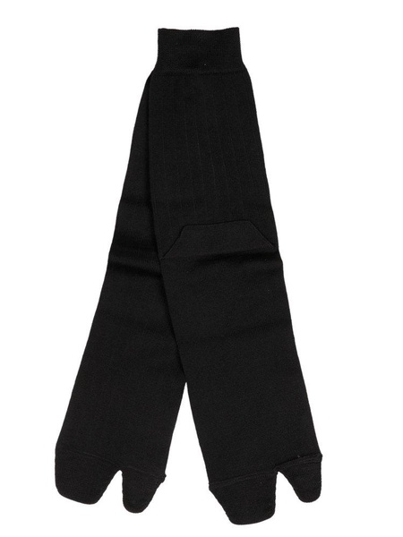 Ribbed Tabi Socks