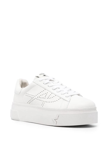 Santana Sneakers