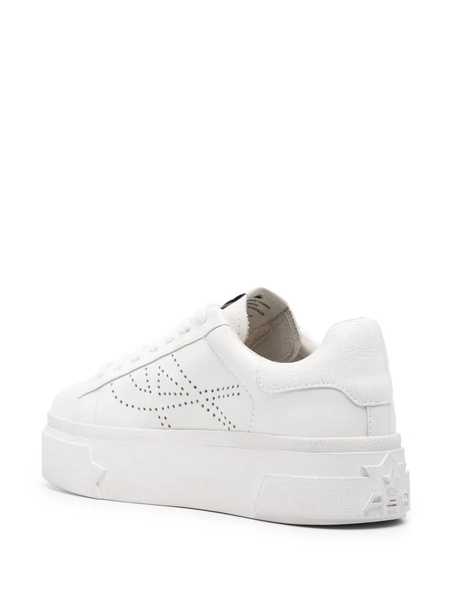Santana Sneakers
