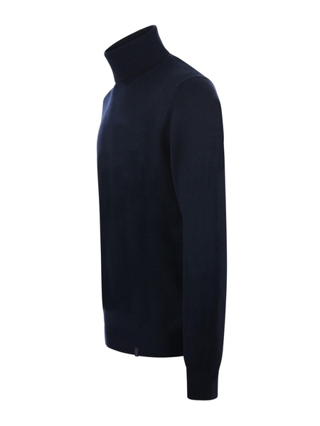 Wool Turtleneck