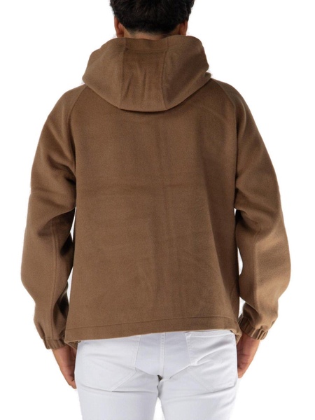 Long-sleeved Zip-up Hoodie