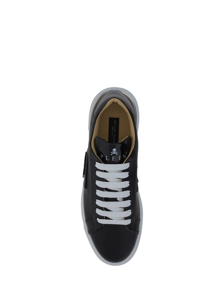 Lo Top Sneakers