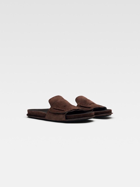 The Mocassin sandals