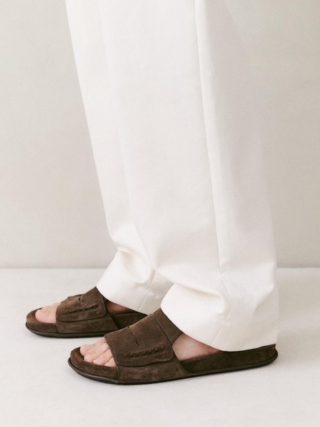 The Mocassin sandals