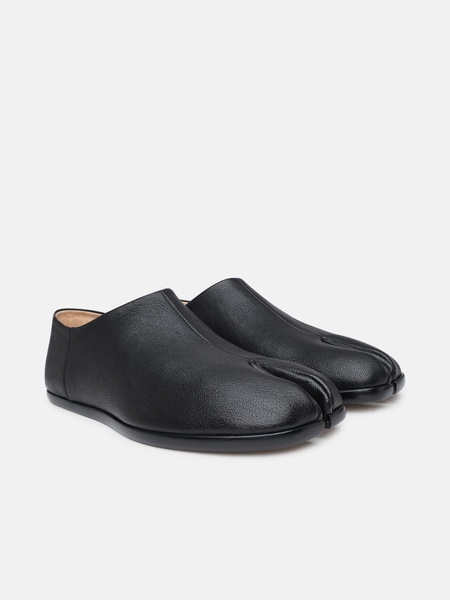 TABI LOAFERS IN BLACK LEATHER