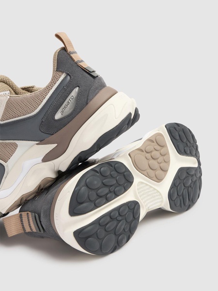 Satellite Runner sneakers