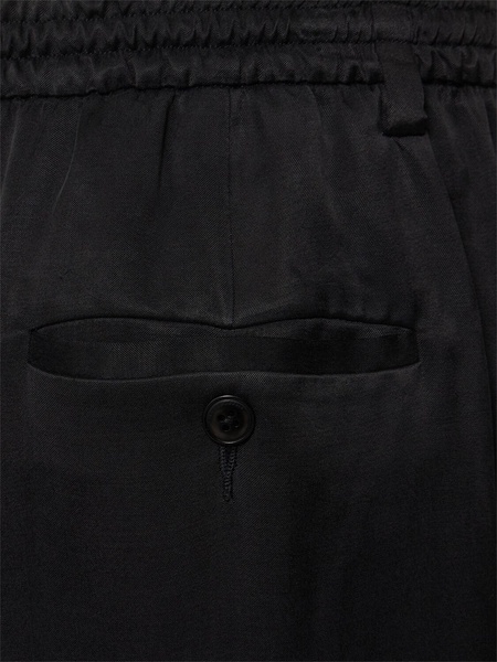 Pleated baggy pants